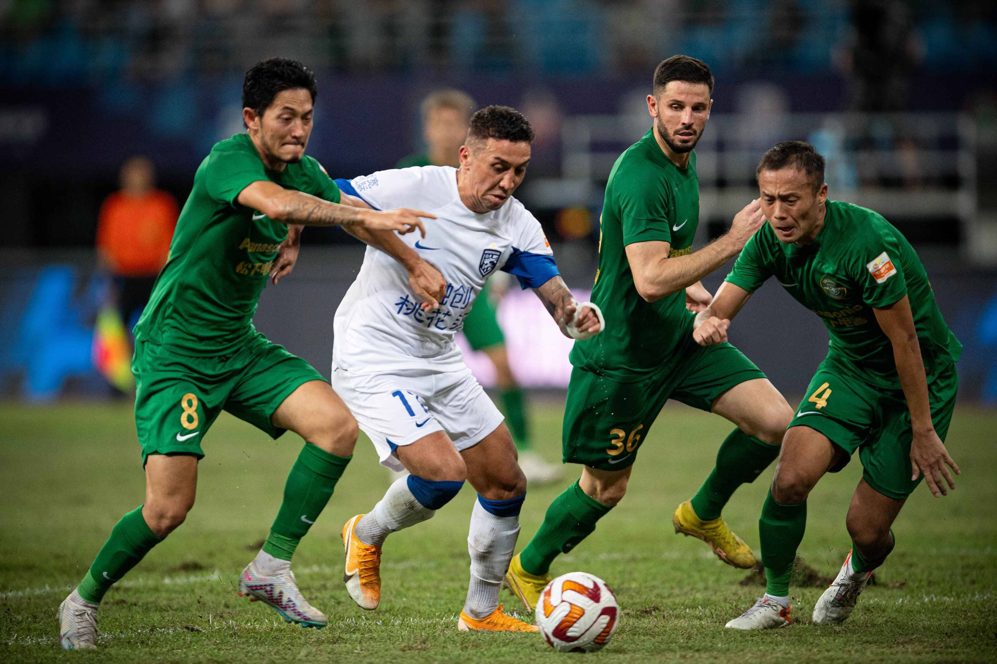 开云-包含亚冠倒计时，马德里竞技今晨再遭质疑，细节引发关注，震撼外界，控场能力受关注的词条